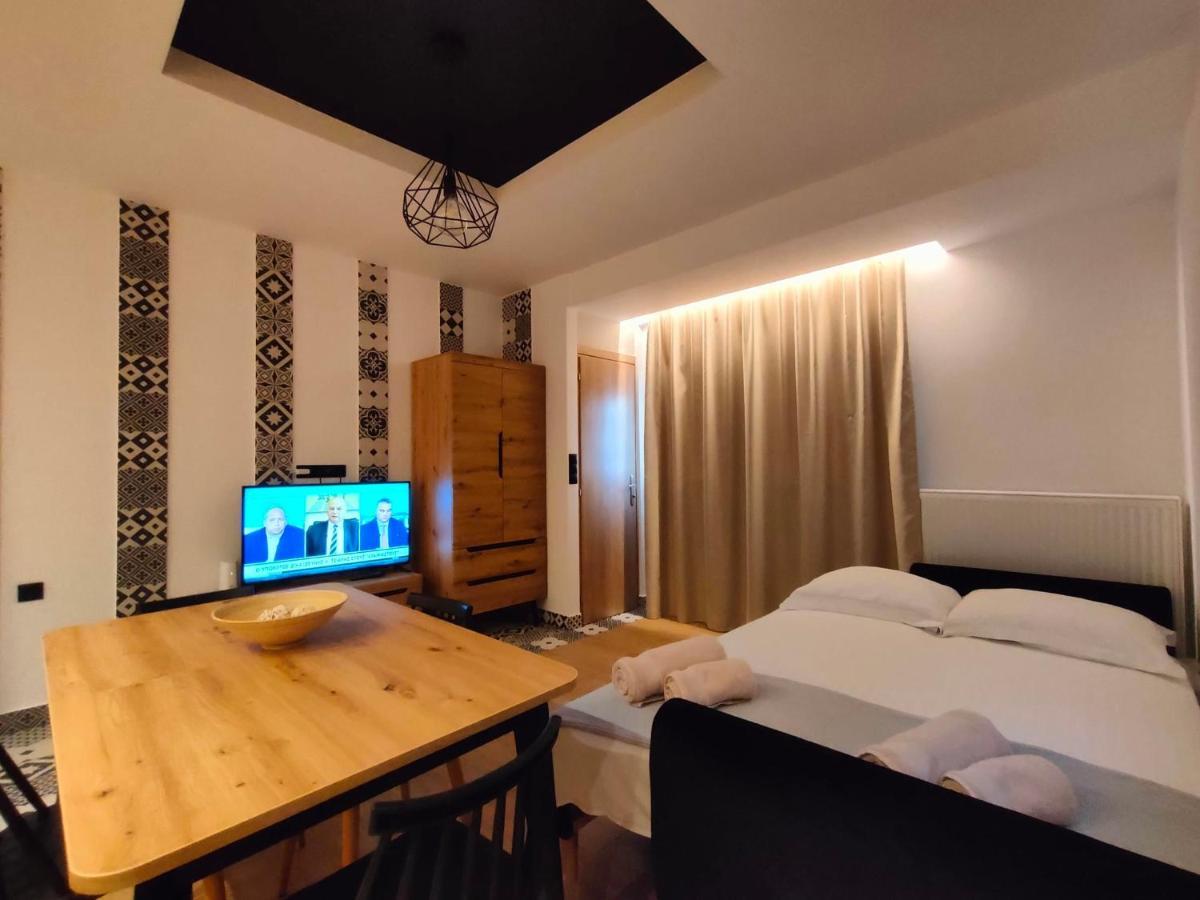 Gekas Premiun City Center Apartment Kalambáka Kültér fotó