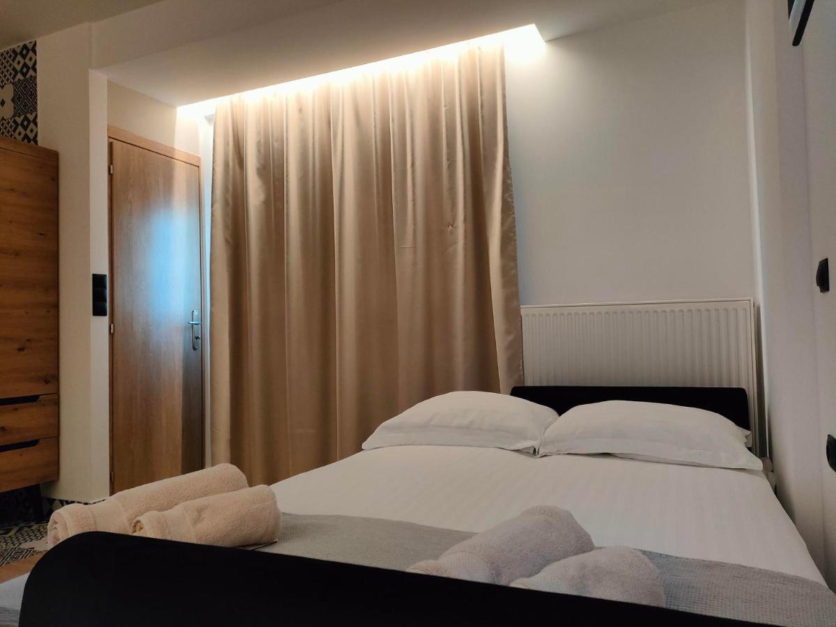 Gekas Premiun City Center Apartment Kalambáka Kültér fotó